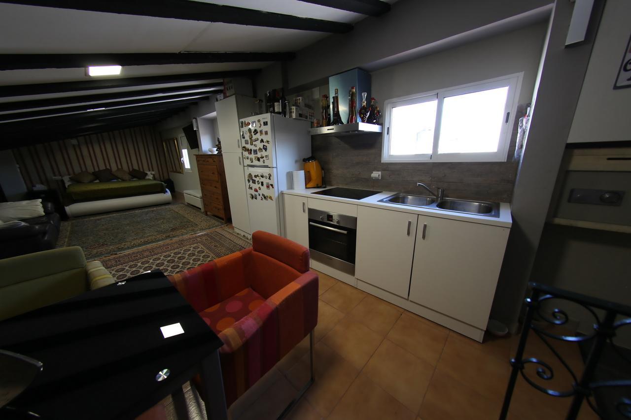 Hostal Santa Teresa Reus Zewnętrze zdjęcie